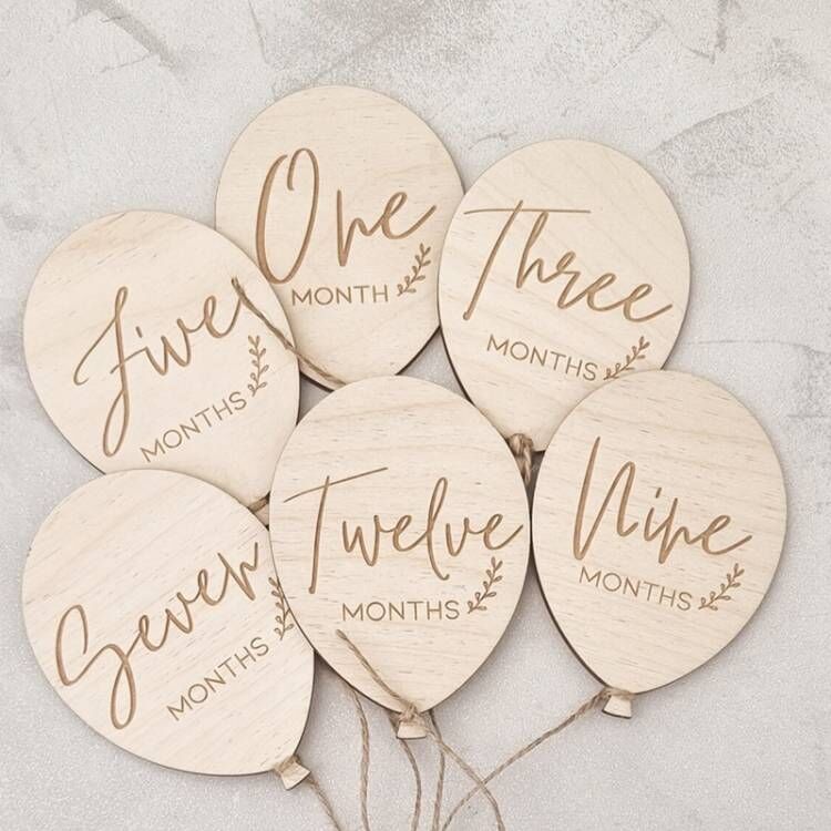 Wooden Milestone Baby Balloon  - Photography Word recension och pris